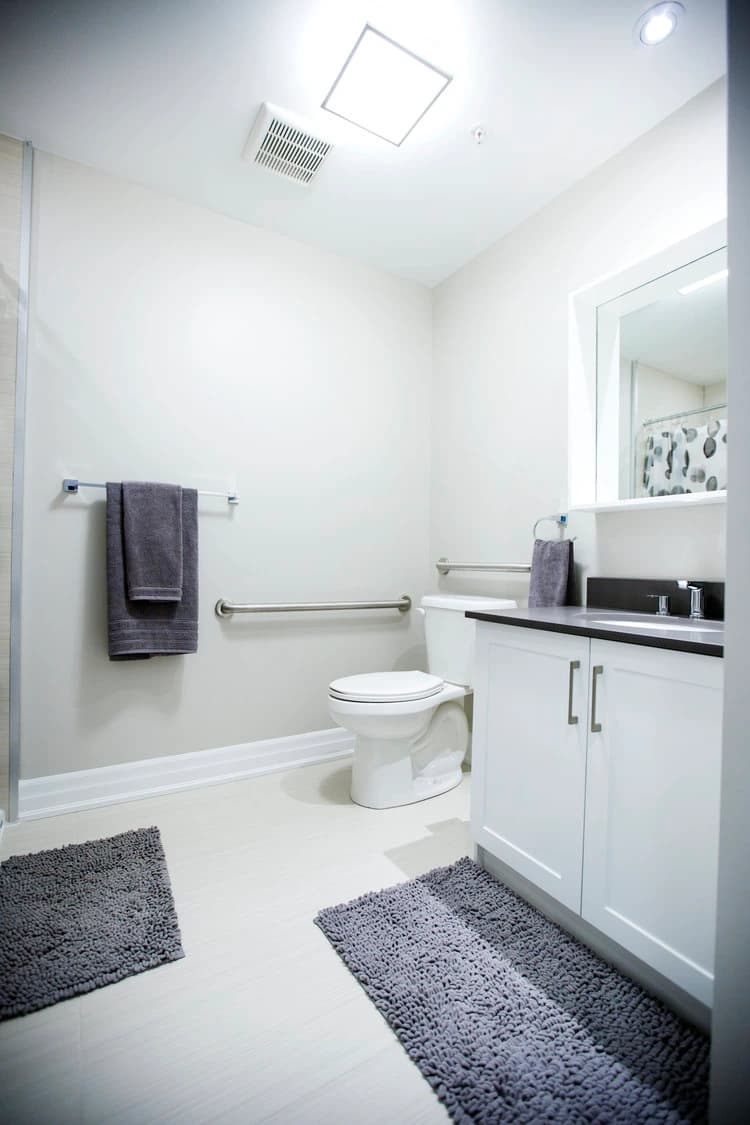 SUNDIAL LAKEVIEW RETIREMENT RESIDENCE gallery 3
